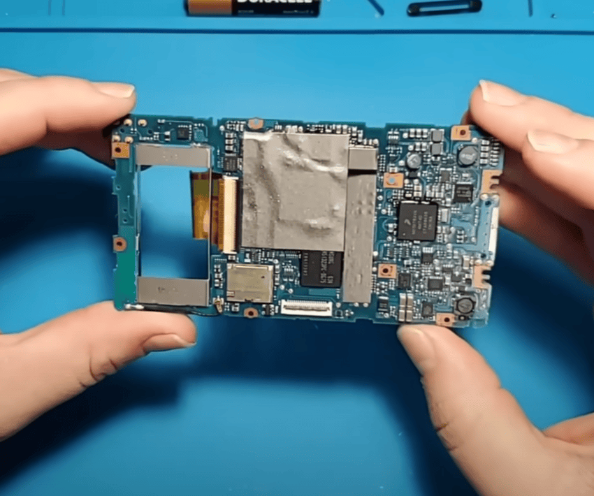 How I Built a Super Microsoft Zune – Mad Mod Labs